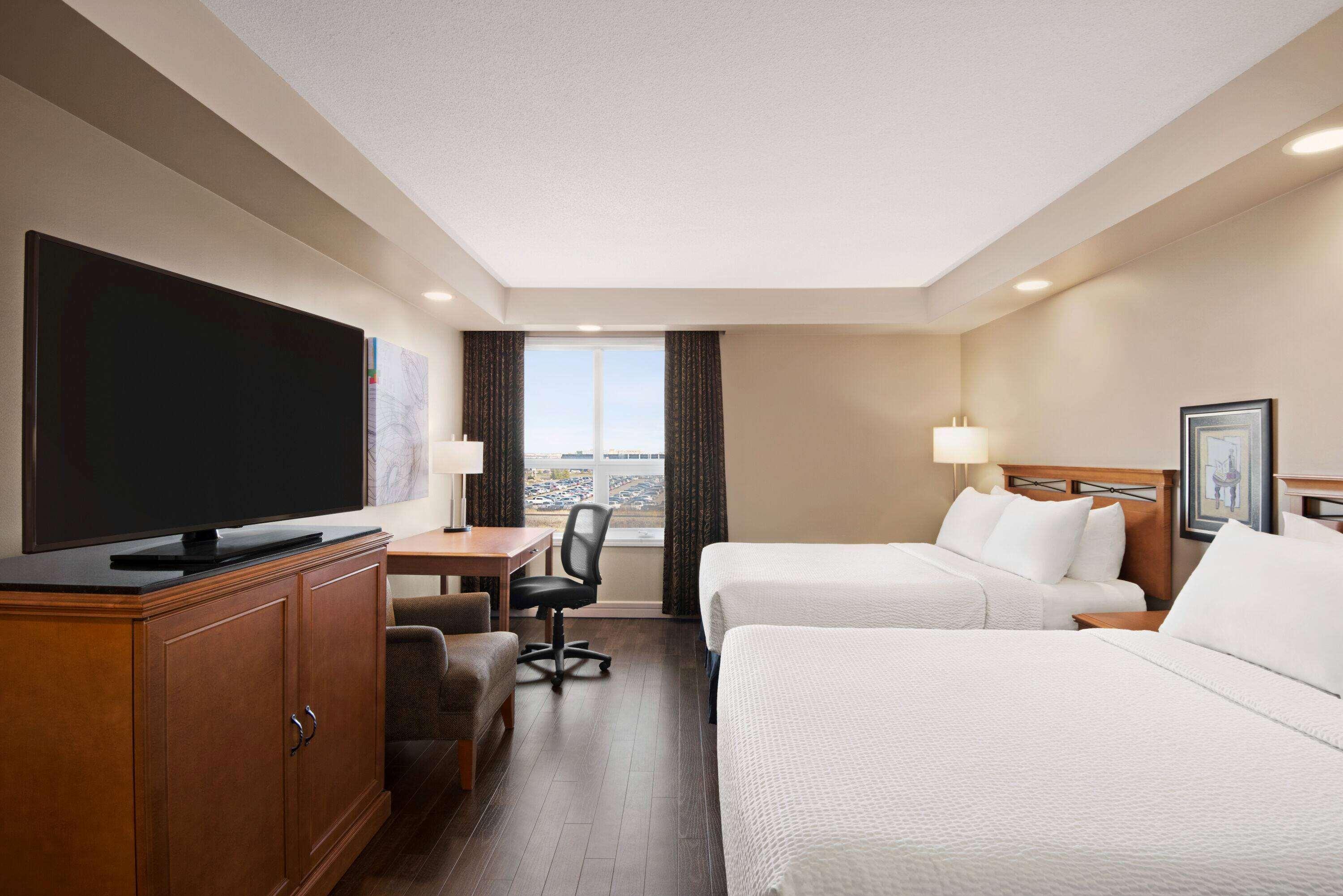 Hotel Royal Edmonton Airport Trademark Collection By Wyndham