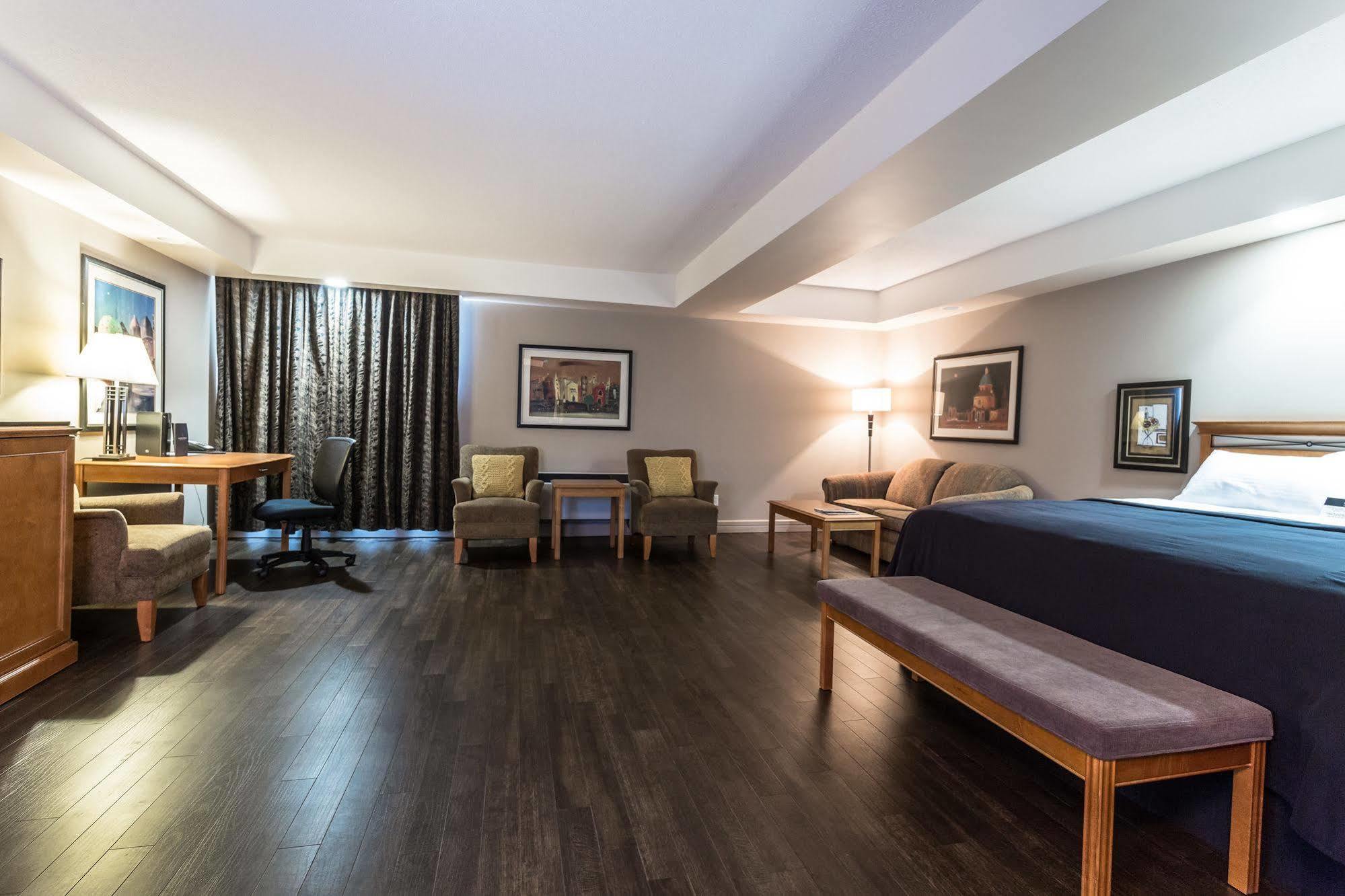 Hotel Royal Edmonton Airport Trademark Collection By Wyndham